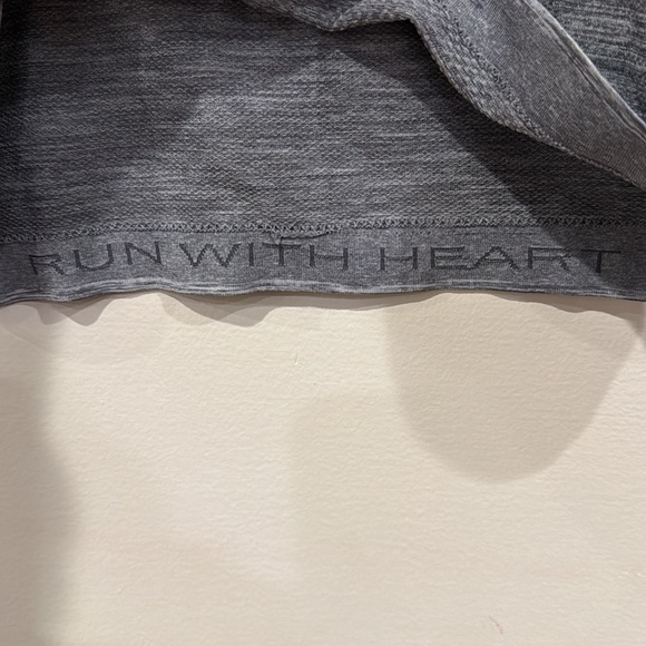 Lululemon Run Swiftly Tech Racerback Heathered Gray Light Tank Top - Picture 4 of 6